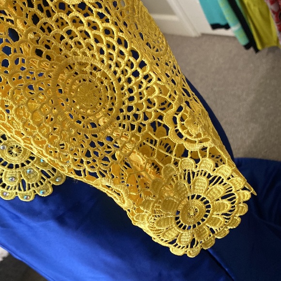 Wedding attire is perfect in royal blue and yellow! - Picture 8 of 13